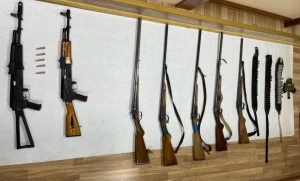 Lerikdə dağın yamacından silah-sursat aşkarlandı