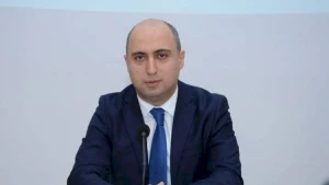 \"Bəzən müəllim günahı olmadan bullinqə məruz qalır\" - Nazir