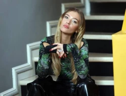 “Dostumun sevgilisi ilə birlikdə ola bilərəm” deyən aktrisa “linç” edildi