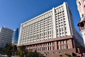 Prezidentin xüsusi tapşırıqlar üzrə nümayəndəsinin vəzifəsi inzibati vəzifələrin I təsnifatına daxil edilir