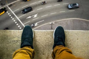 Sumqayıtda intihara cəhdin qarşısı alındı