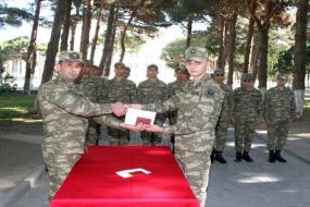 Xidmət müddəti başa çatan hərbi qulluqçular tərxis olunur - VİDEO