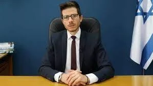 “Səmimi dostluq jestinə görə Azərbaycan xalqına təşəkkür edirəm” - Corc Dik