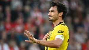 Məşhur futbolçu yeni rekorda imza atdı