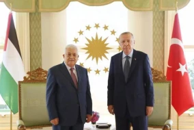 Ərdoğan Fələstin lideri Mahmud Abbasla telefon danışığı aparıb