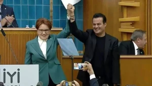 Məşhur müğənni bələdiyyə başçısı olmaq üçün namizədliyini verdi