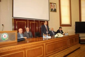 BDU-da “Ulu öndər Heydər Əliyev:həyatın unikal səhifələri” adlı tədbir keçirildi - FOTOLAR