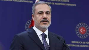 Hakan Fidan Fidan Malayziyalı həmkarı ilə danışdı 