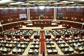 Milli Məclisin iclası başladı - Gündəlikdə 12 məsələ var