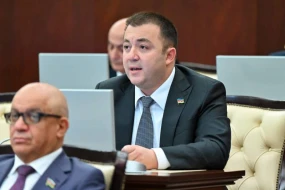 \"İlham Əliyev tariximizdə Zəfər anlayışının müəllifidir.\" - Deputat