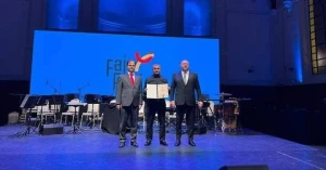Qurbanov bu mükafatı alan ilk azərbaycanlı oldu - FOTO