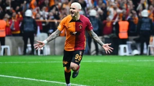 \"Qalatasaray\"da İkardi şoku