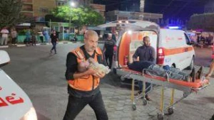 İsrail qaçqınlar düşərgəsinə hava zərbəsi endirdi: 10 nəfər öldü