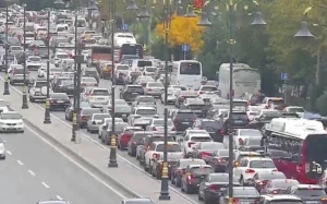 Bu yollarda tıxac var - SİYAHI