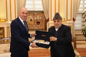 Şeyxülislam Rəşid Temrezovla görüşdü