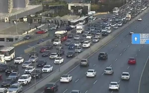 Bakıda bu yollarda tıxac var - SİYAHI