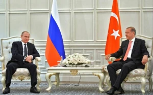 Putin Ərdoğana onun haqqında çəkilən filmi təqdim etdi