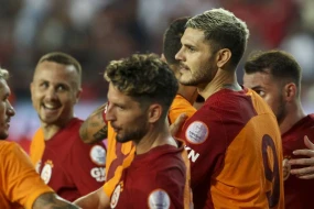 \"Qalatasaray\"ın Çempionlar Liqası üçün heyəti - FOTO
