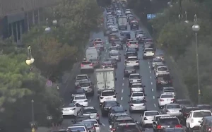 Paytaxtda bu yollarda tıxac var - SİYAHI