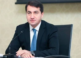 “Dostlarımızın dost olmasını istərdik” - Hikmət Hacıyev