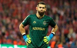 “Qarabağ” Şahruddinlə vidalaşdı