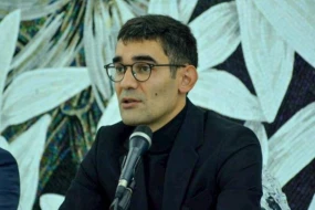 Diplomu olmayan Rüfət Həsənov yüksək vəzifəsindən azad olundu