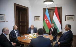 Nazir Viktor Orbanla əməkdaşlıqdan danışdı