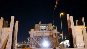 Ziya Bünyadov prospektində yeni yerüstü piyada keçidi inşa edilir - VİDEO/FOTO