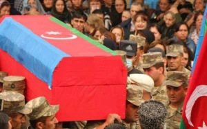 Avtoqəzada həlak olan hərbçi Nihad Namazovun nəşi Tovuz rayonuna gətirilib