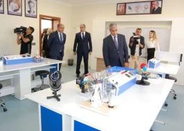 Prezidentin köməkçisi Göyçayda məktəb açılışında - FOTO