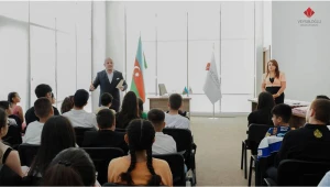“Veysəloğlu” əməkdaşlarının uğur qazanan övladlarını mükafatlandırdı - FOTOLAR