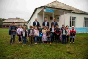 \"Daşlı bulaq” kənd məktəblilərini sevindirdi - FOTOLAR