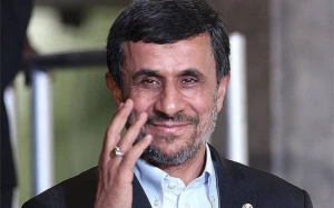 Əhmədinejad \"qara siyahı\"ya salındı