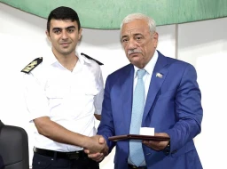 “İlin peşəkar gənci” adına layiq görülmüş gənclər mükafatlandırıldı - FOTOLAR