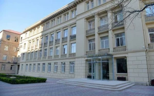 3 ali məktəb akkreditasiyadan keçdi