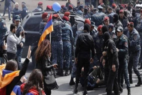 İrəvanda Paşinyan hakimiyyətinə qarşı etiraz aksiyası keçirilir