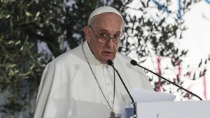 ”Dünya nüvə müharibəsi astanasındadır” - Papa 