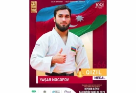 İdmançımız “Böyük dəbilqə” turnirində qızıl medal qazandı