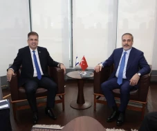 Hakan Fidan israilli həmkarı ilə görüşdü