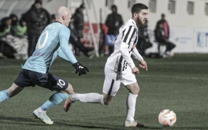 “Zirə” “Neftçi” ilə heç-heçə edib