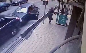 Prokuror Azərbaycan səfirliyinə hücum edənə ən ağır cəza istəyib