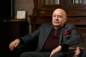 \"AzMİU müxtəlif bölgələrdə çalışan mütəxəssislərin təkmilləşdirilməsinə böyük diqqət yetirir\" - Elbay Qasımzadə