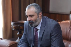 SON DƏQİQƏ: David Babayan Azərbaycana TƏSLİM OLDU