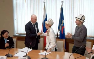 “Crocus”dakı terror aktı ilə gündəmə gələn İslam mükafatlandırıldı - VİDEO