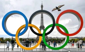 Tam tərkibdə Parisə lisenziya QAZANDILAR