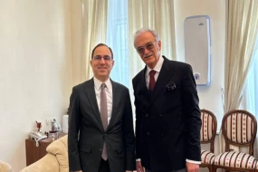 Polad Bülbüloğlu türk həmkarı ilə görüşdü