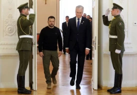 Zelenski Vilnüsə səfər etdi - 2 həmkarı ilə görüşdü