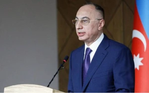 “Azərbaycan satıcısı hələ də əlini lazımi şəkildə yuya bilmir” 