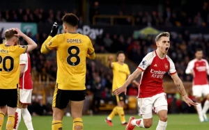 “Arsenal” “Vulverhempton”u yenərək liderliyə yüksəldi