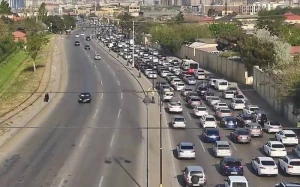 Bakıda bir sıra yollarda sıxlıq var - SİYAHI